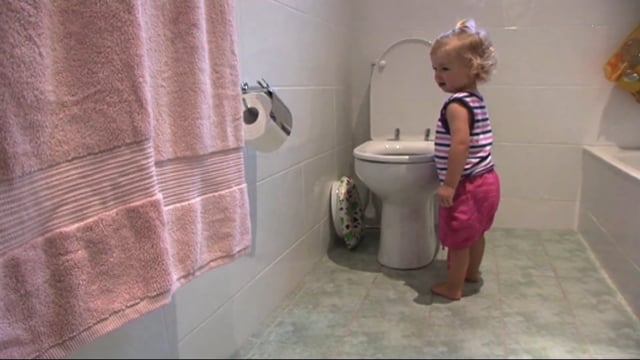 Toilet training: when and how to do it