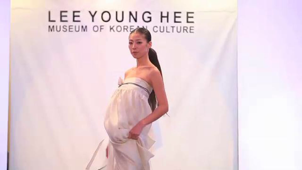 Lee Young-hee Fashion Show