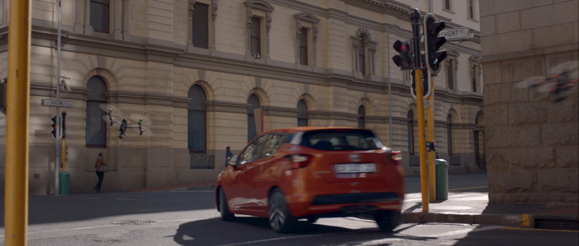 Nissan Micra - Drones