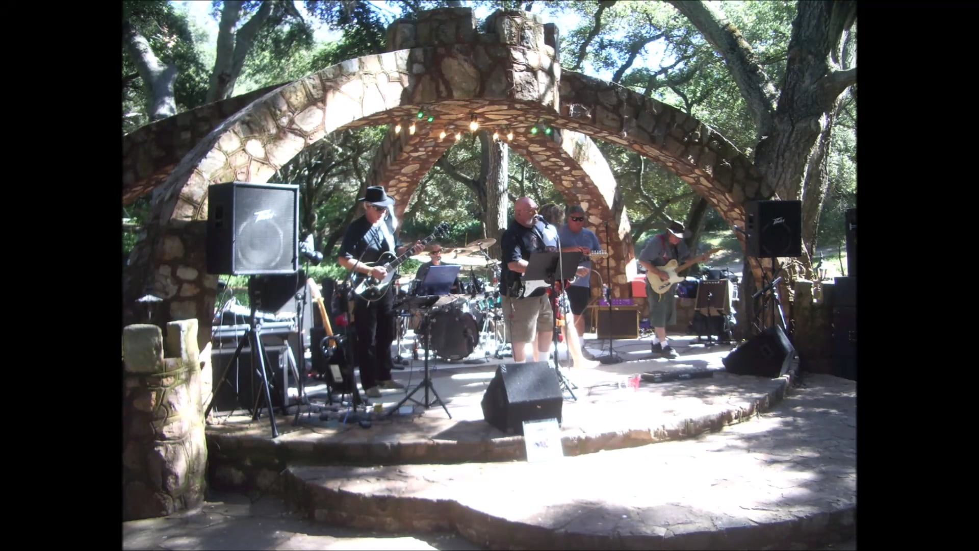 Promotional video thumbnail 1 for The Road Kill Band