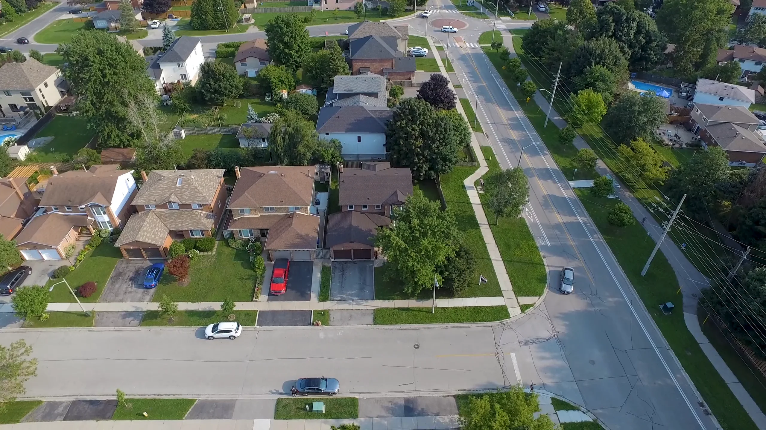 125 Rollo Drive Ajax on Vimeo