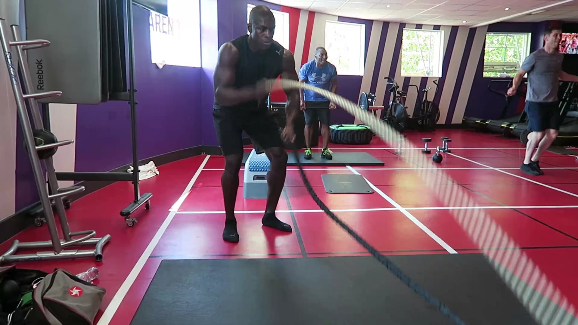 Single Arm Battle Ropes on Vimeo