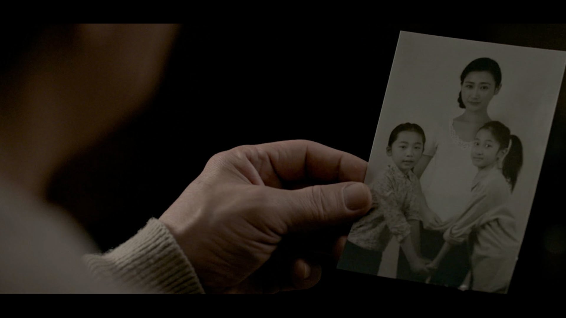 The Foreigner_TV15_Suspect