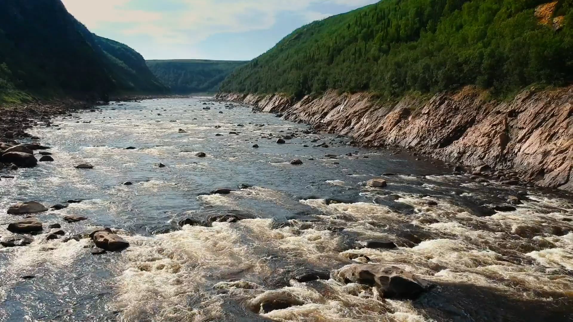 по северной реке