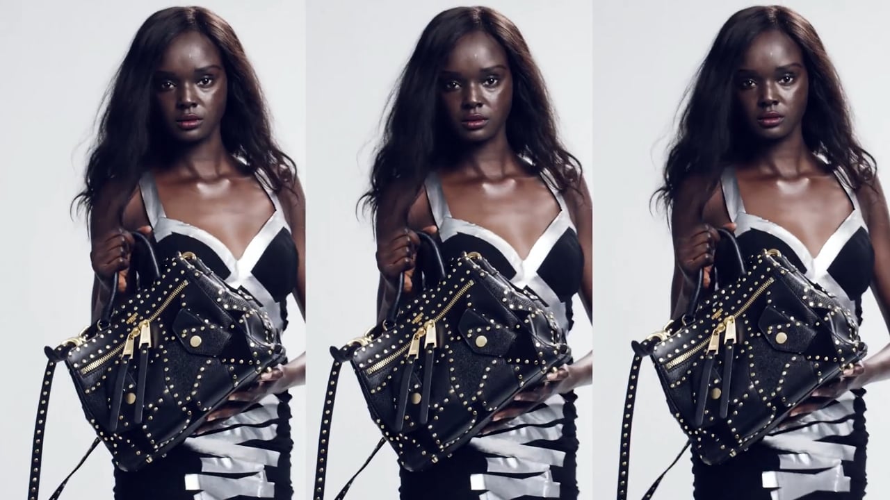 Moschino Duckie Thot