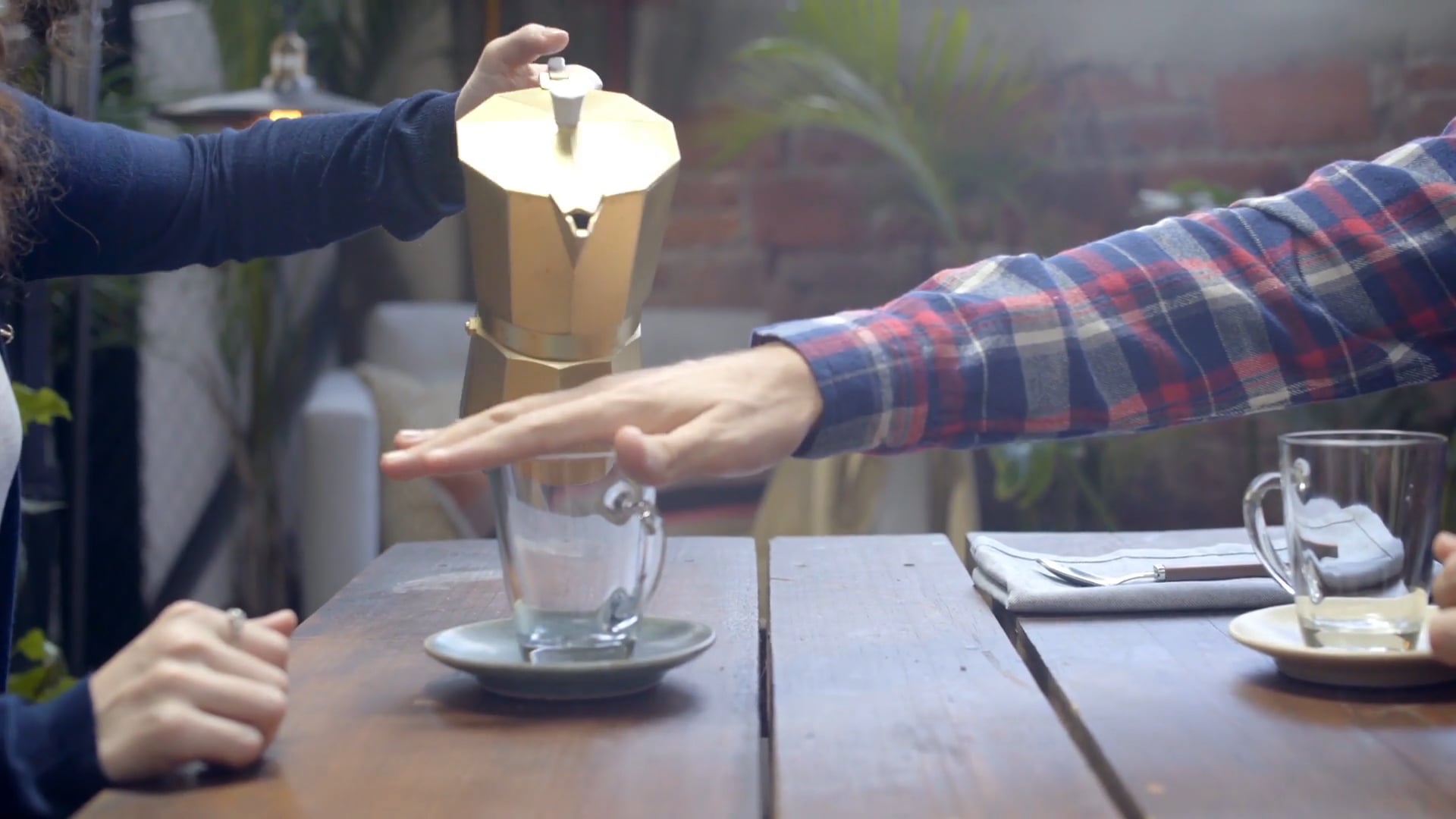 Café con Chata (Dirigido por Rafael Díaz Ceballos)