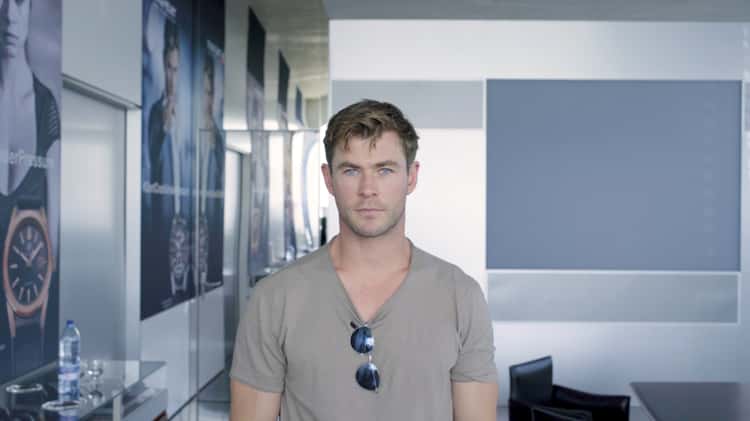 Chris discount hemsworth tag