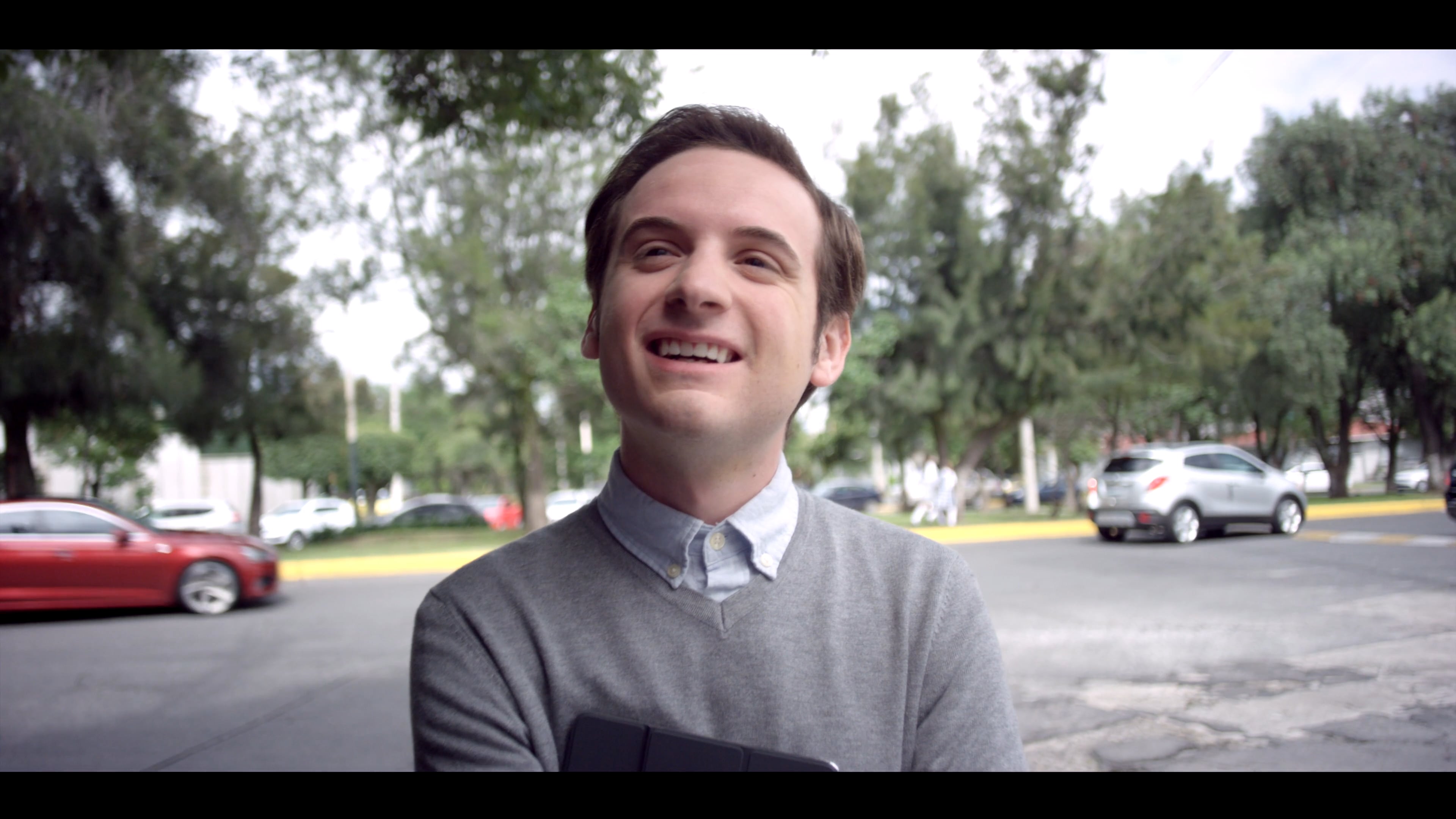 LIVERPOOL, NETFLIX - Club de Cuervos