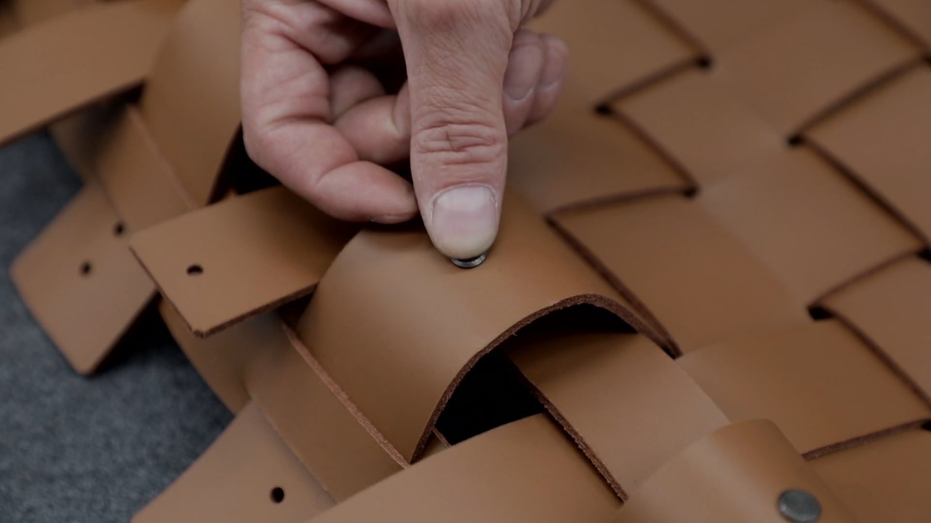The making of the Cestone sofa