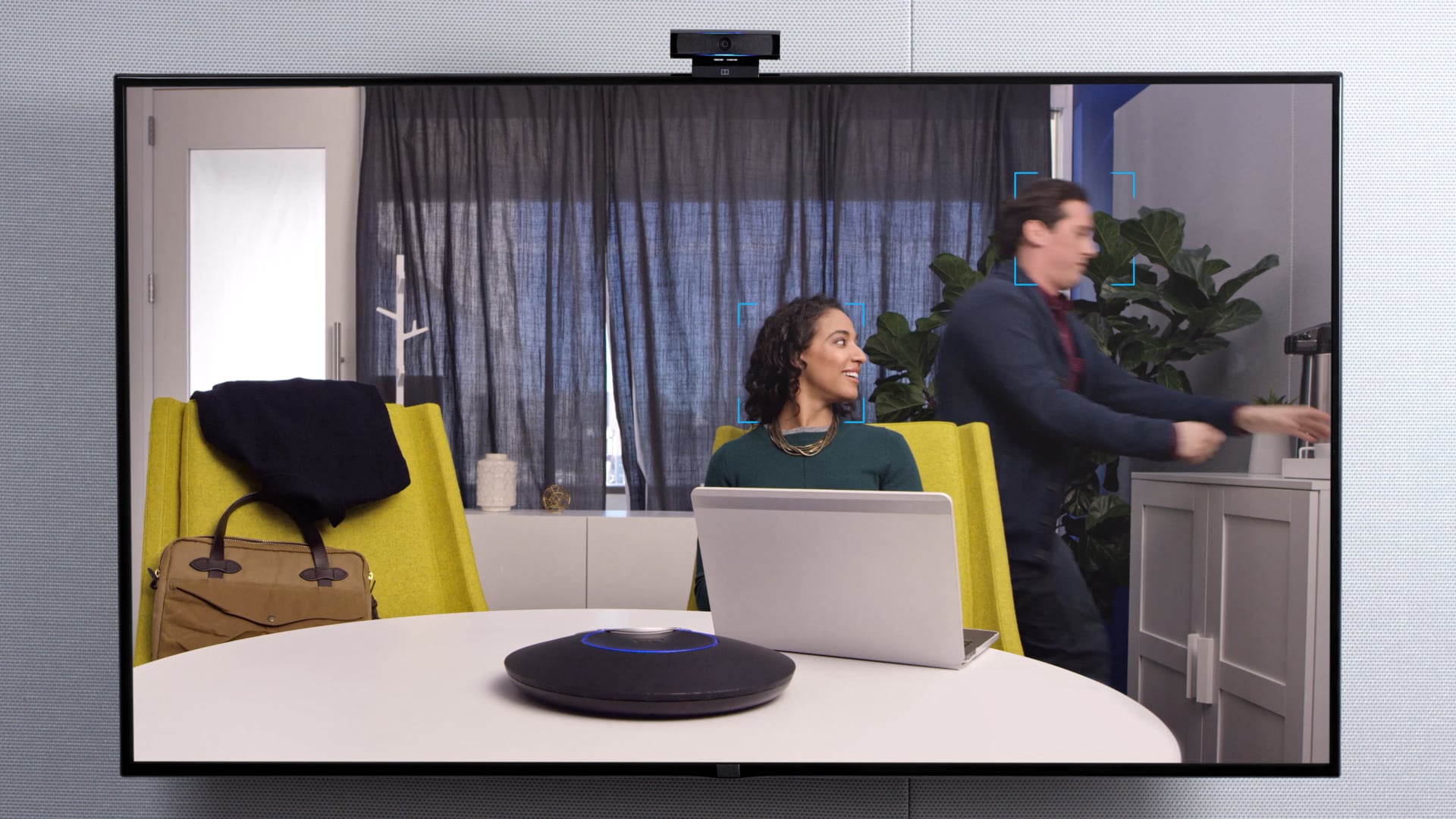 Dolby Voice Huddle Room - Product Video
