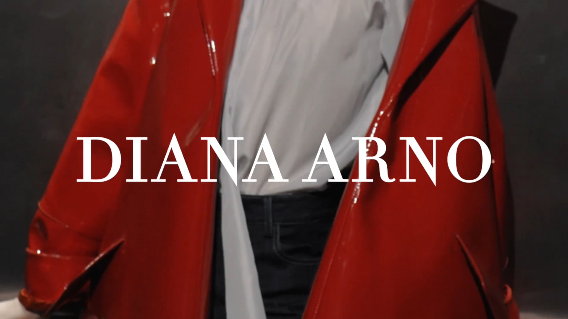 Diana Arno backstage