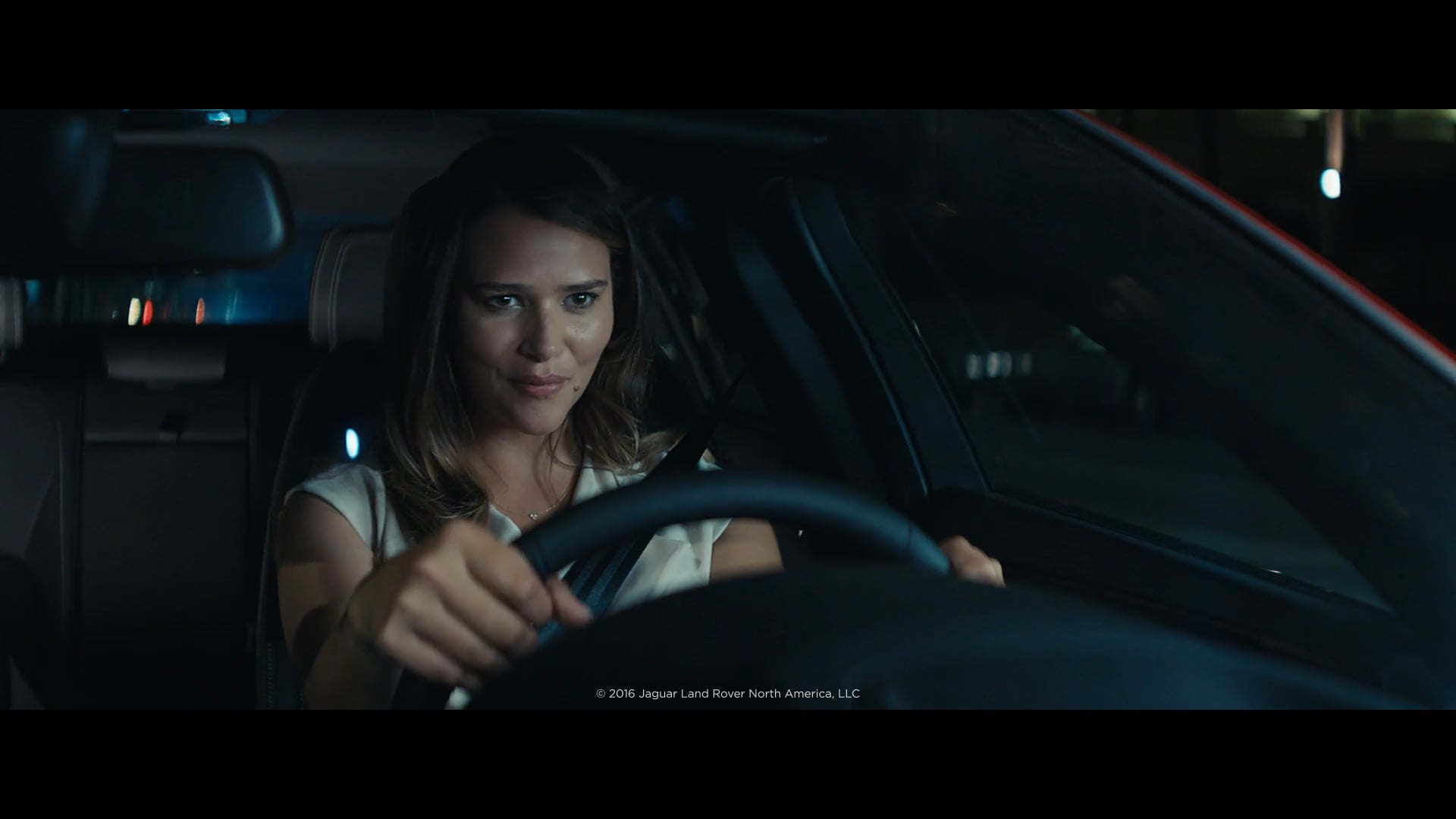 XBXT2488000H JAGUAR GUIDE TO MANNERS XE HANDLING 15 HD 1