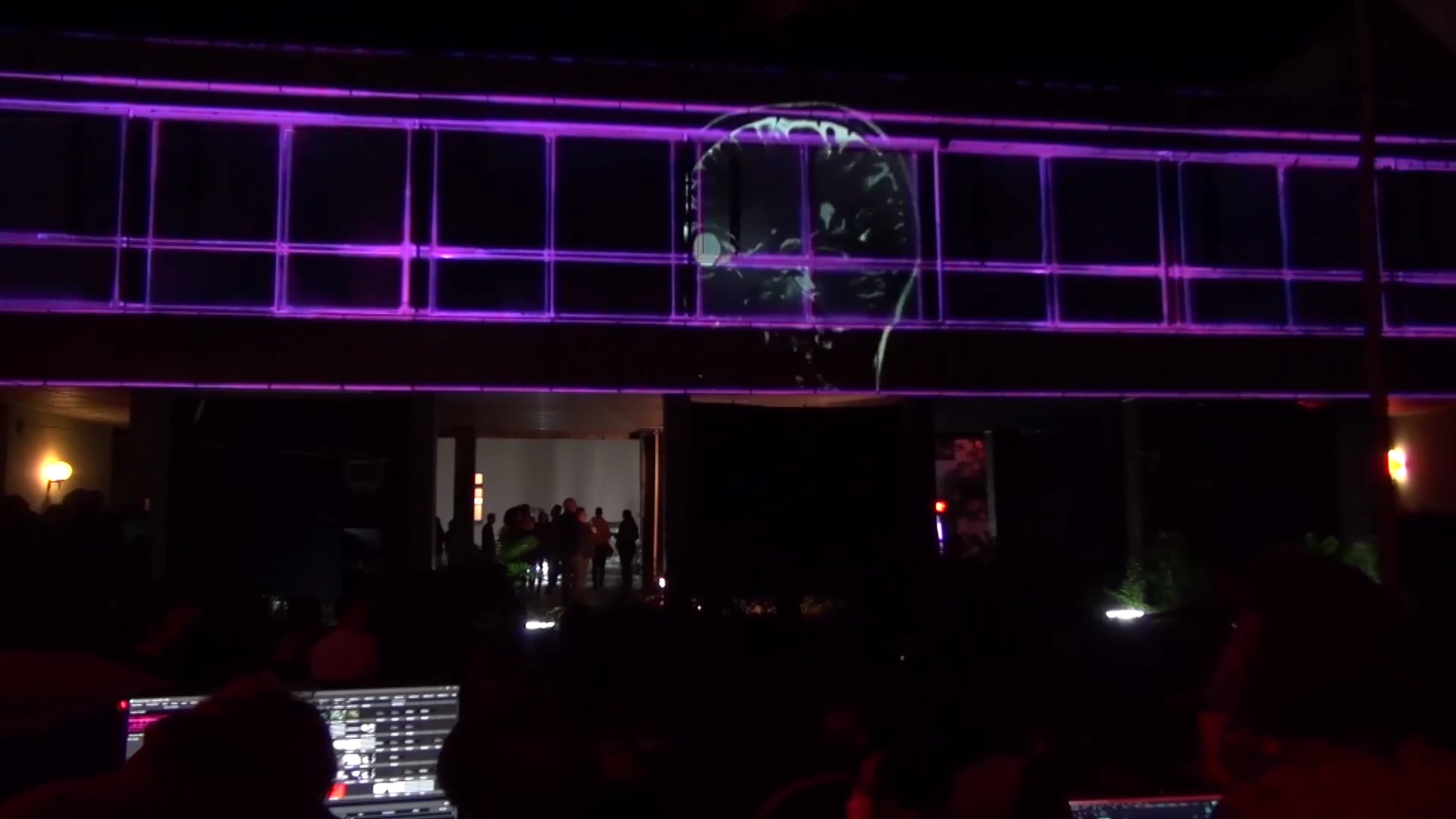 Nadas | Genius Loci Performance