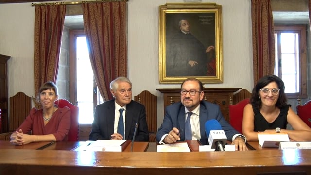 Aresa y la USC firman el convenio del Premio Aresa 2018