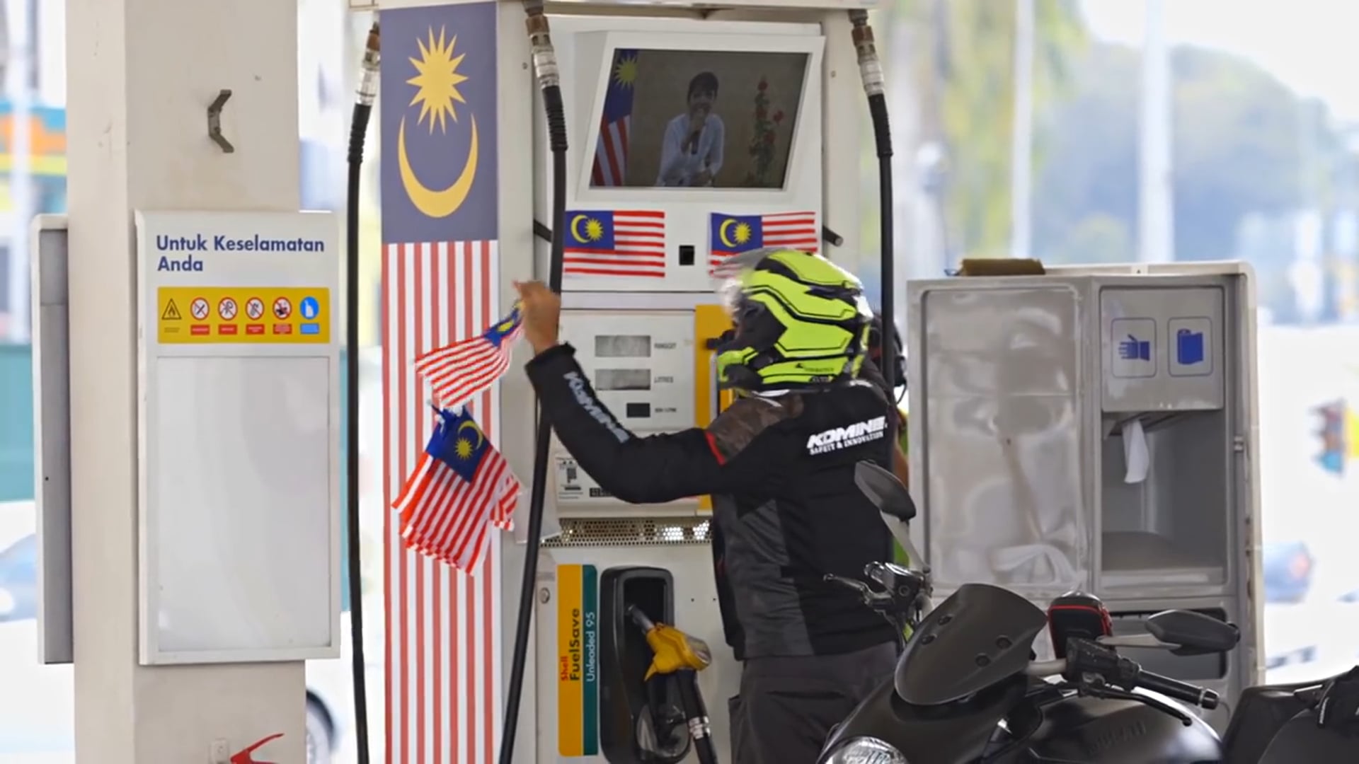 The Shell Singing Pump – National Day and Malaysia Day  Shell Malaysia