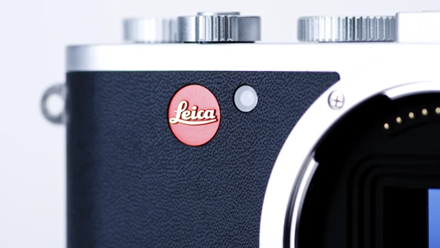 Leica CL - Compact System Camera