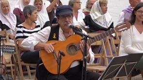 Molt públic segueix la Festa de la Sal
