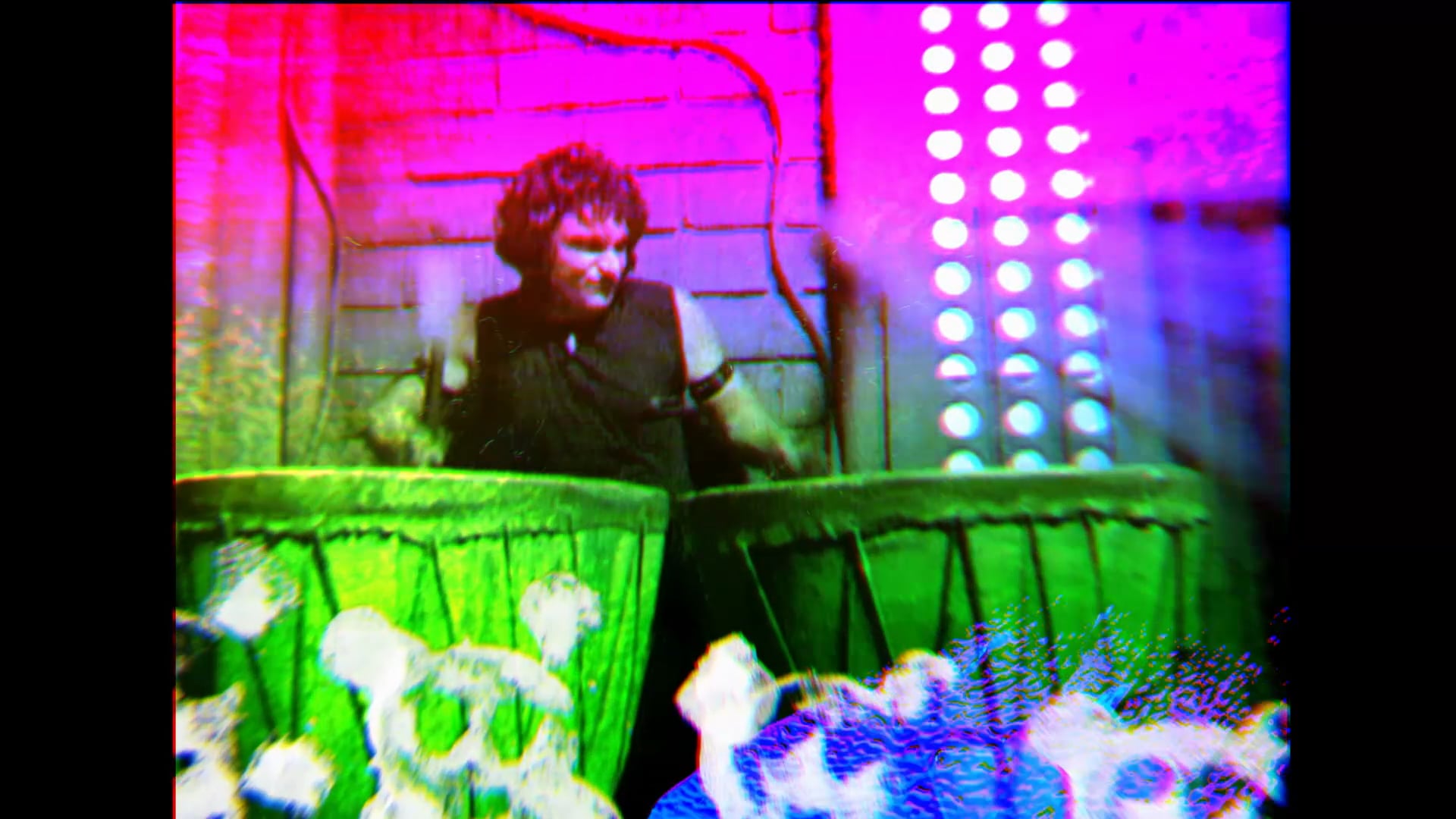 MTV CLASSIC "BANG BANG"