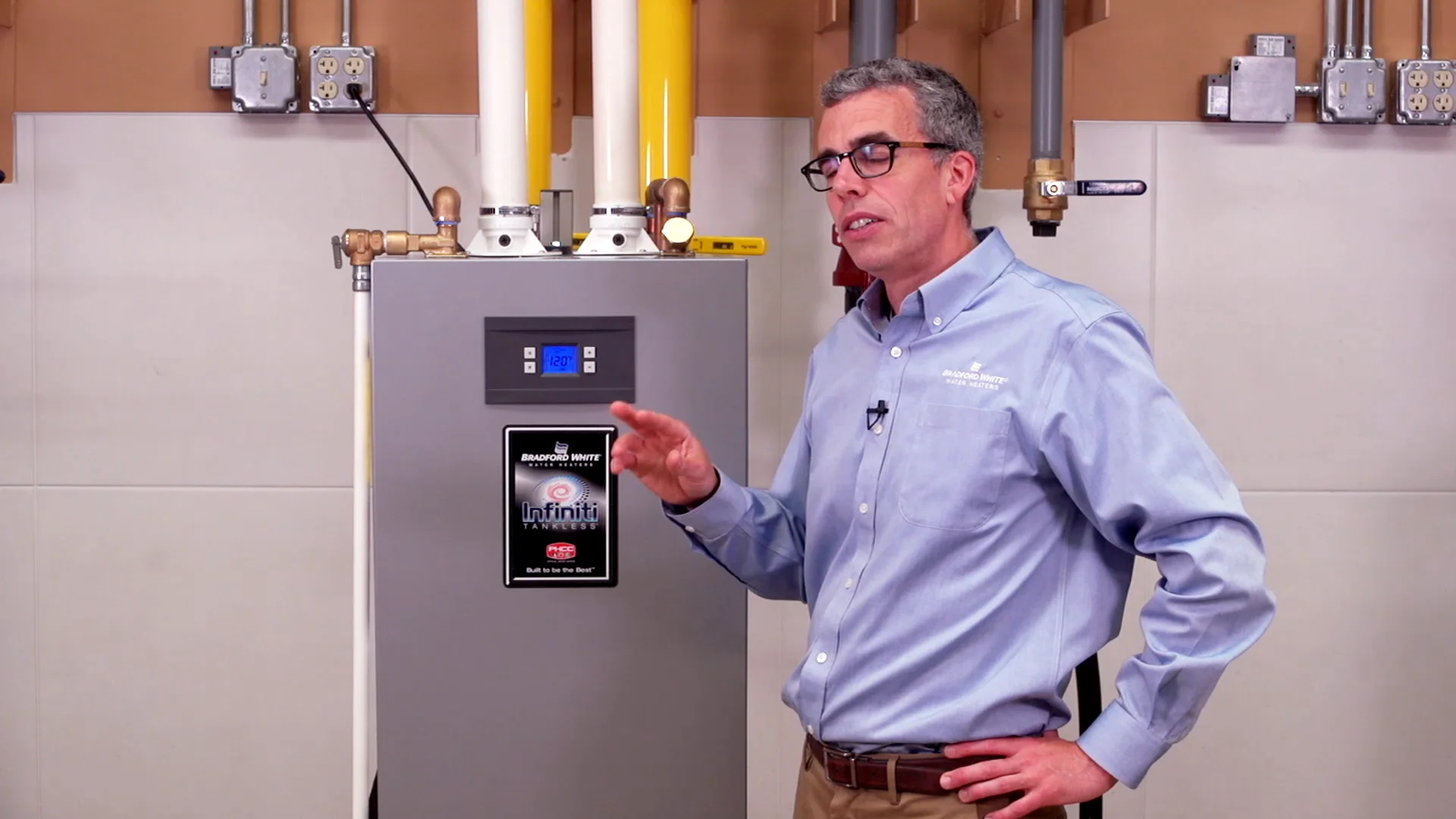 Infiniti™ K Training 02 Setting Default Temp and Locking Unlocking on Vimeo