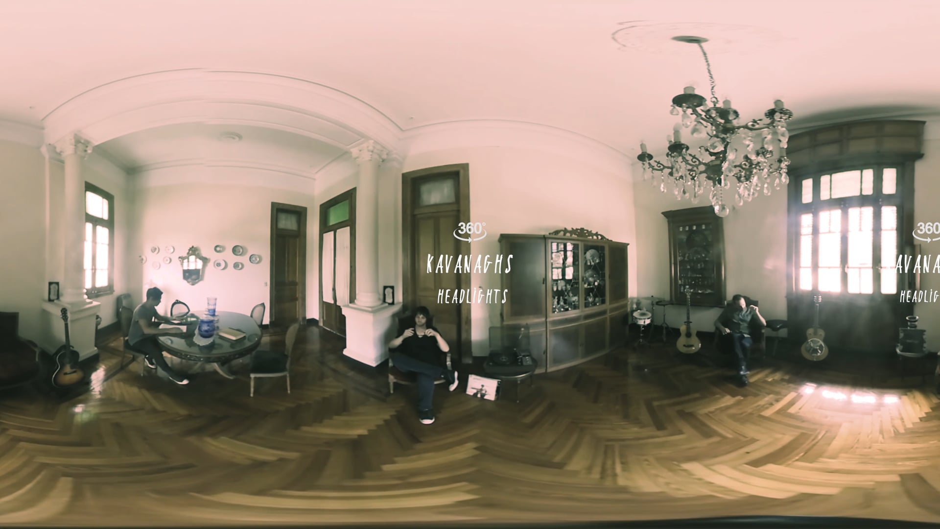 "Headlights" - Kavanghs (360º Music Video)