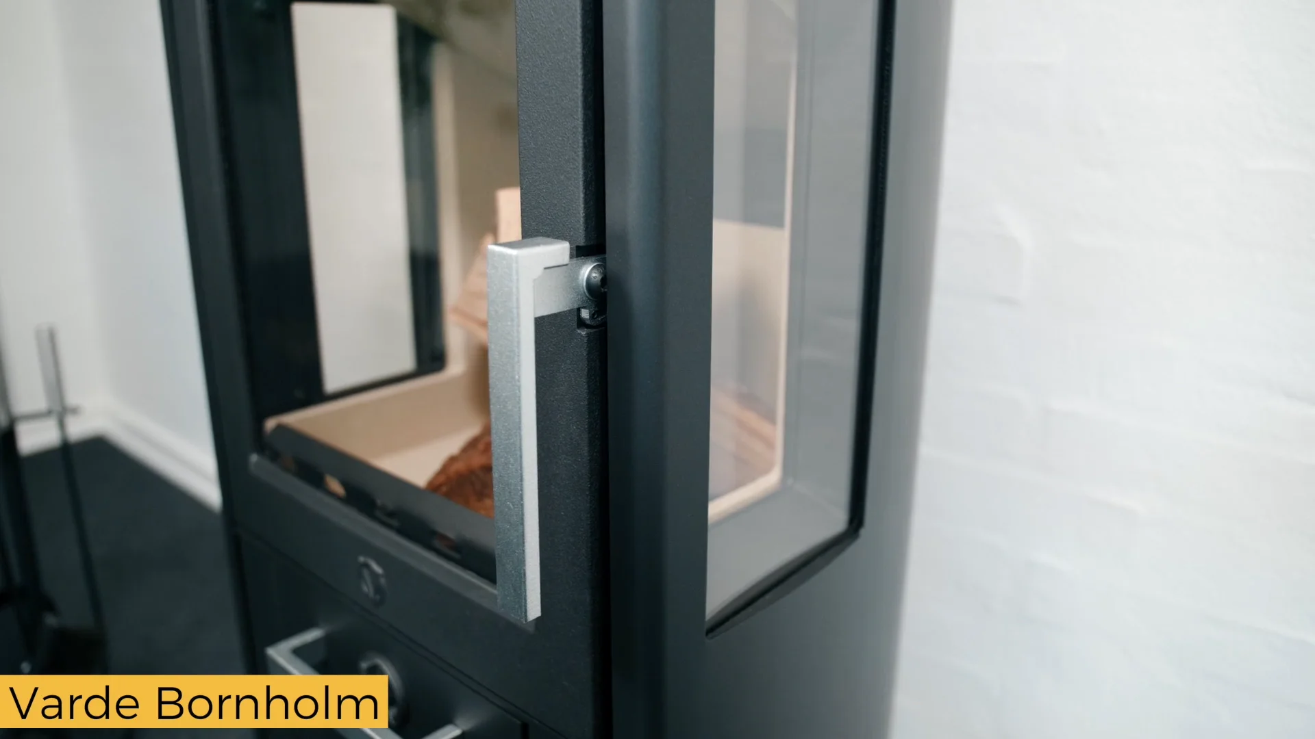 VARDE OVNE Woodburning Stoves Als and Bornholm on Vimeo