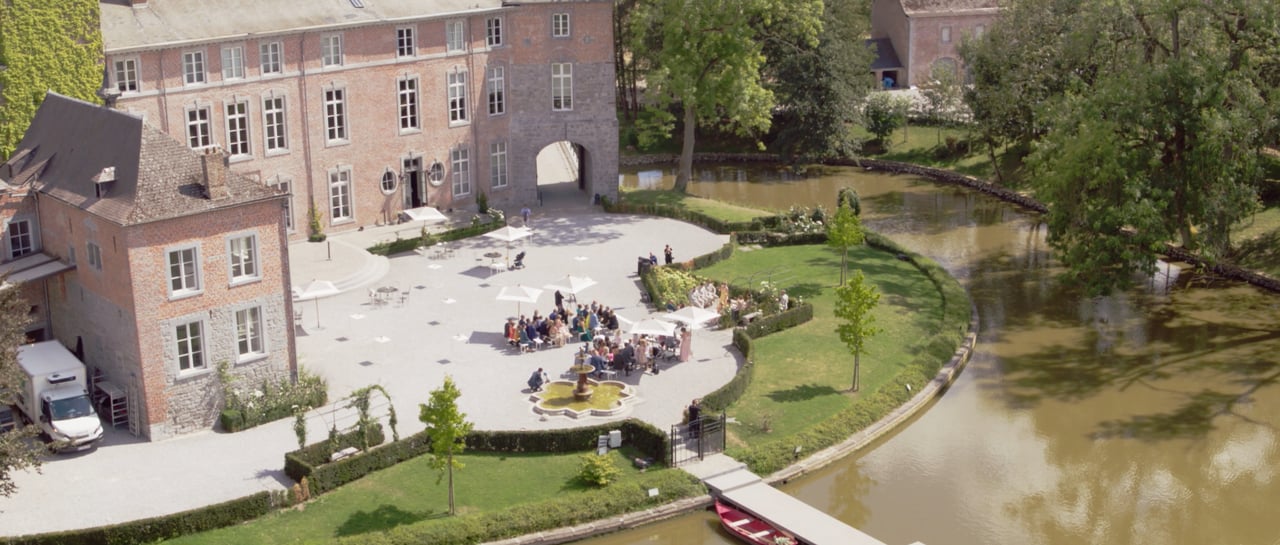 Mariage au château — Aérien