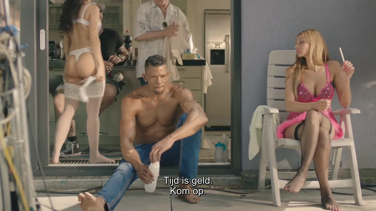 SIRE, Seksuele Voorlichting - Directed by Diederik van Rooijen
