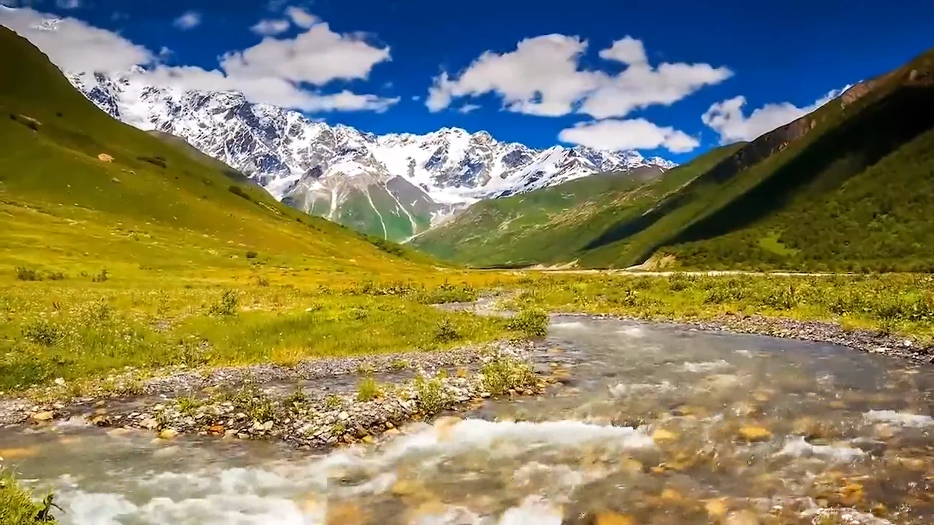 Georgy kavkaz фото. Чеченцы в горах. Пейзаж горы северная осетия. Europe caucasus. День скорби адыгского народа.