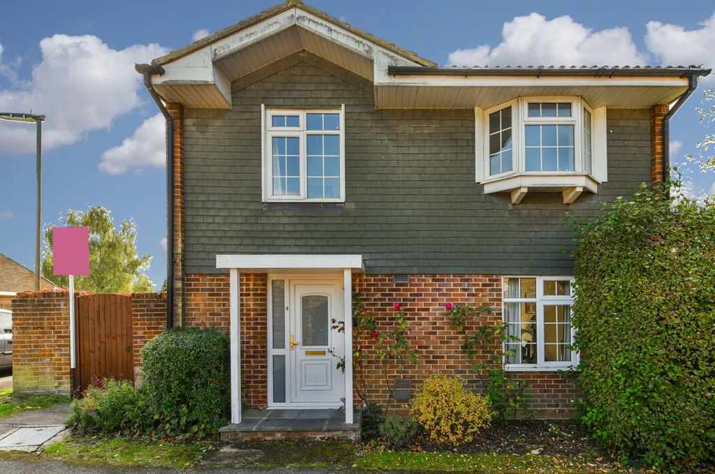 Royal Drive, Epsom The Personal Agent on Vimeo