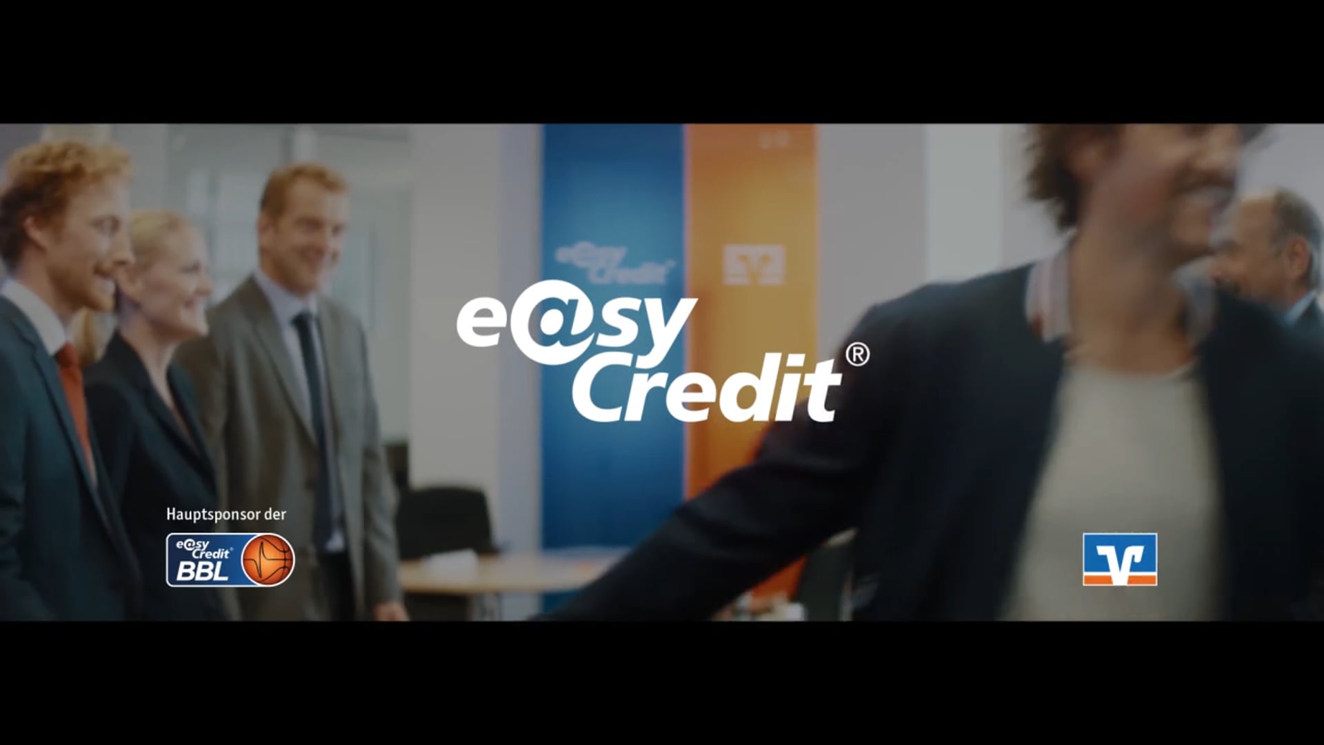 easyCredit BBL "Handshakes"