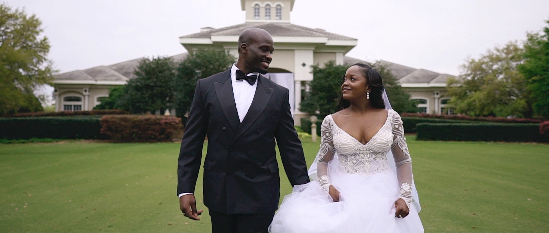 Video thumbnail for Golden Ocala Wedding Film | Leston & Claras