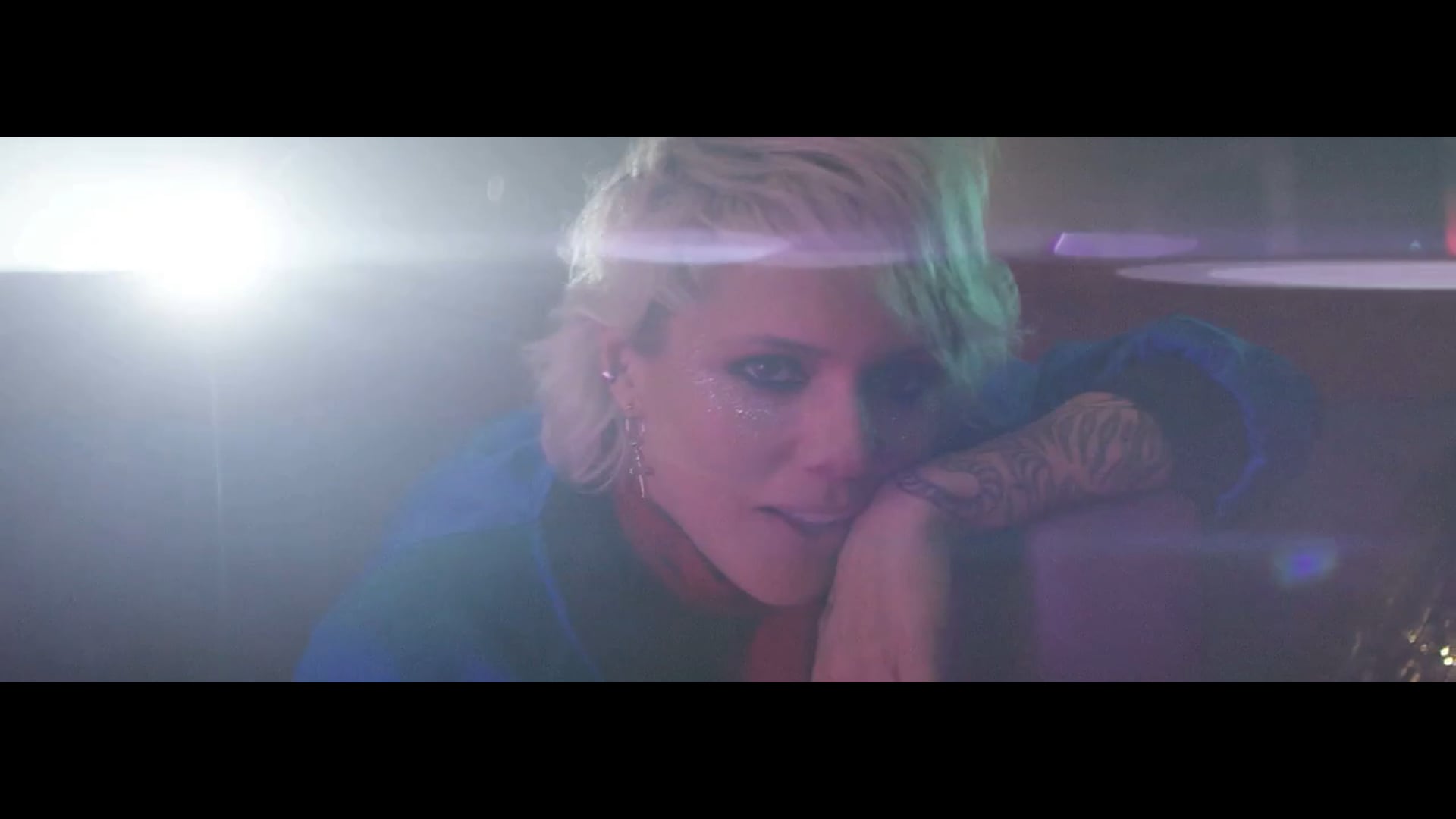 Dani Velloceti A Rainha e o Leao | J. Brivilati