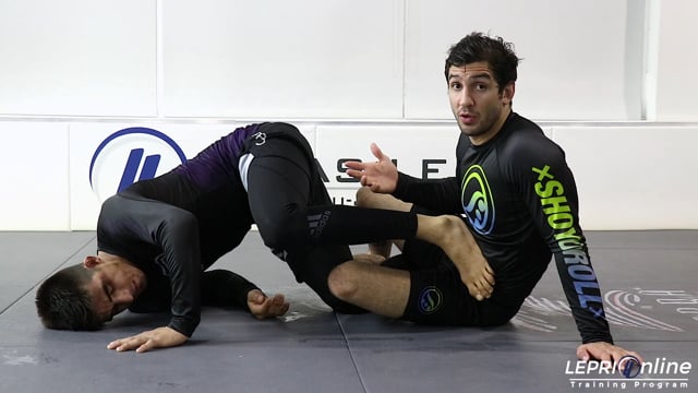 Knee Cut Pass Attempt to Estima Lock when Opponent Defends