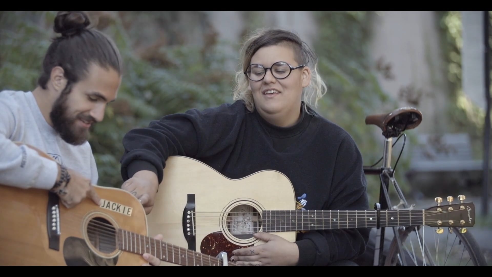 UrbArt-S1-EP1 : SAFIA NOLIN