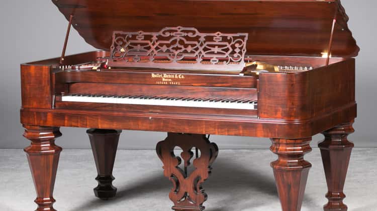 Antique square online grand piano