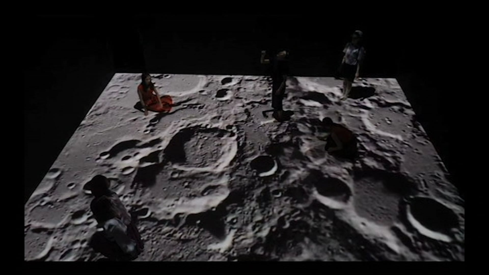 當我踏上月球  The First Time I Walked on the Moon (Trailer)