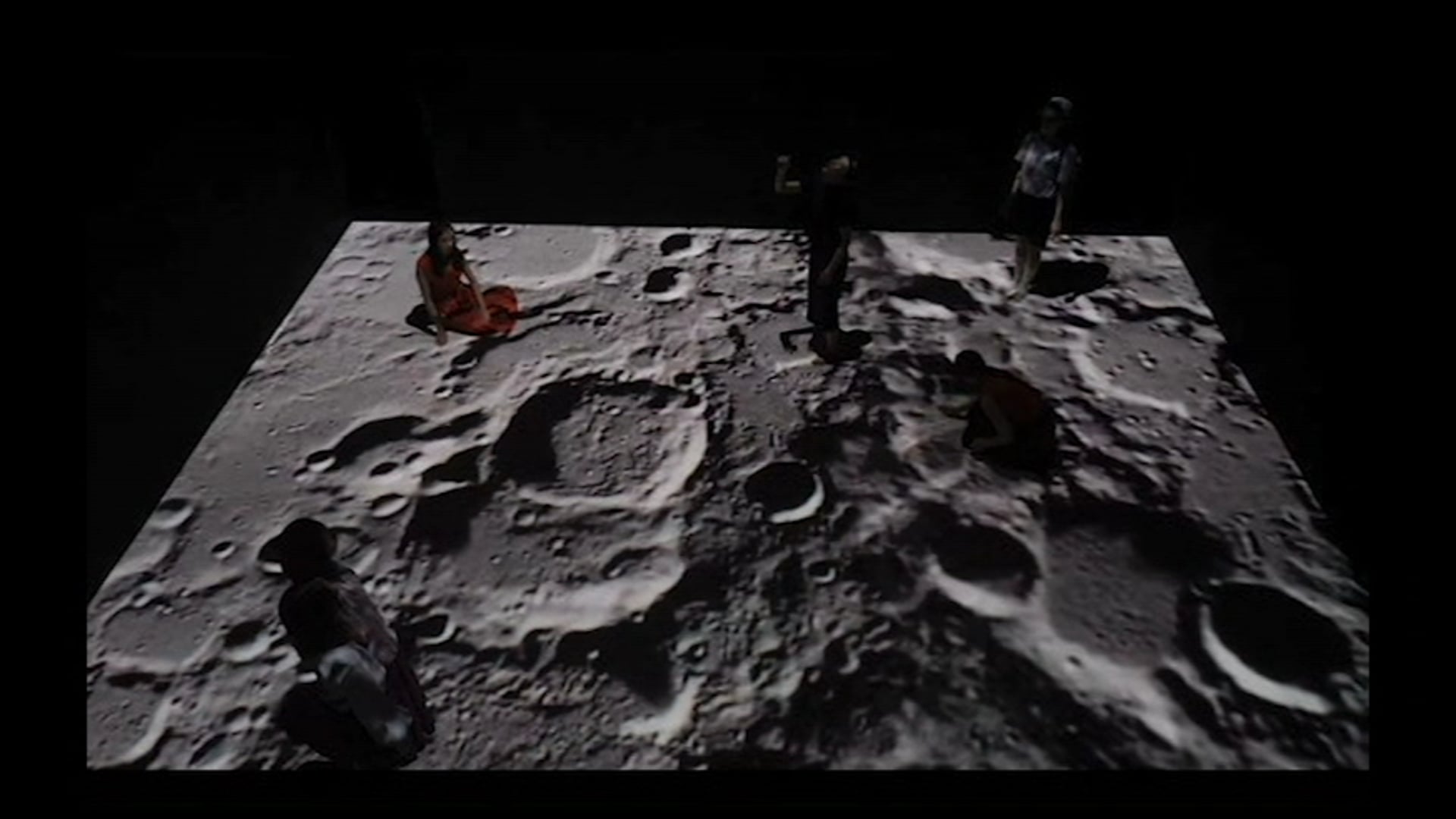 當我踏上月球  The First Time I Walked on the Moon (Trailer)