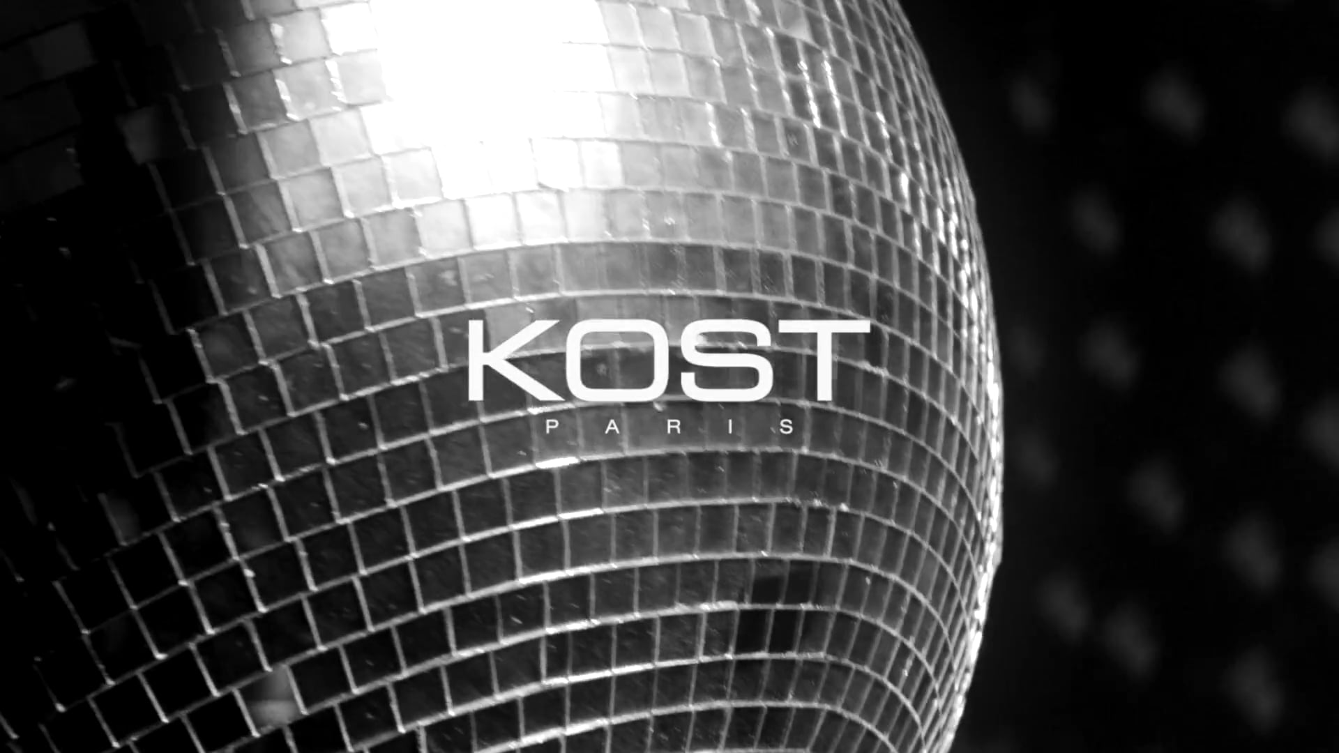 KOST Paris AH18