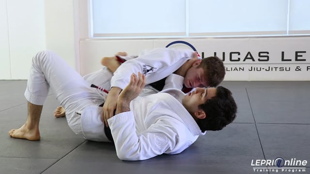 Half Guard with Knee Shield Pass to Knee On Belly to Cross Choke