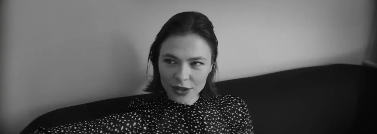 Nina kraviz x outlet ray ban