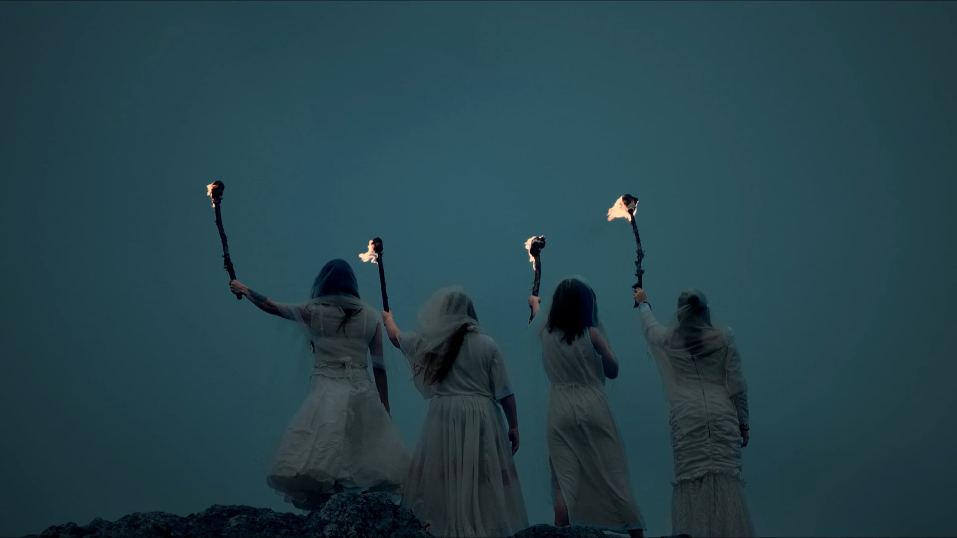 Luna, magia y caos (Blessed Noise)