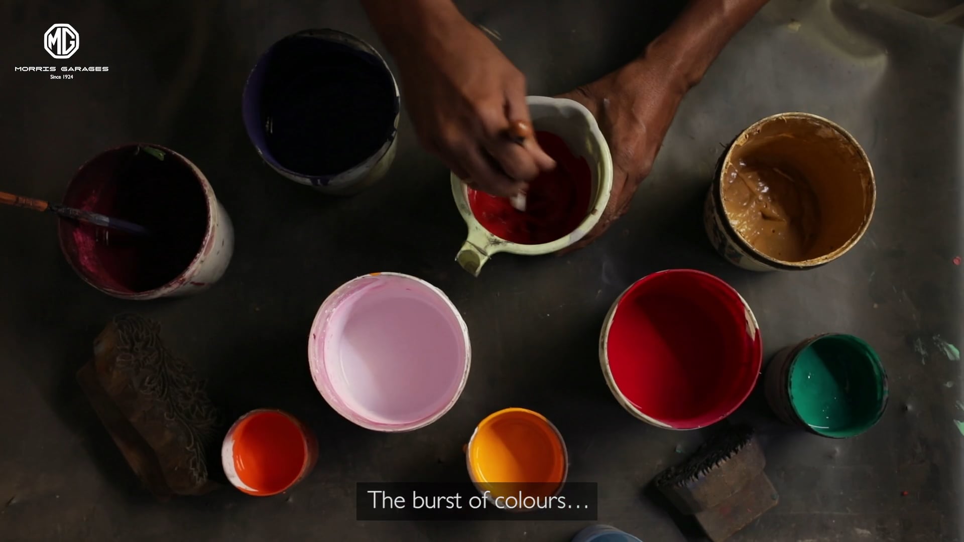 Morris Garages - Wear Your Heritage