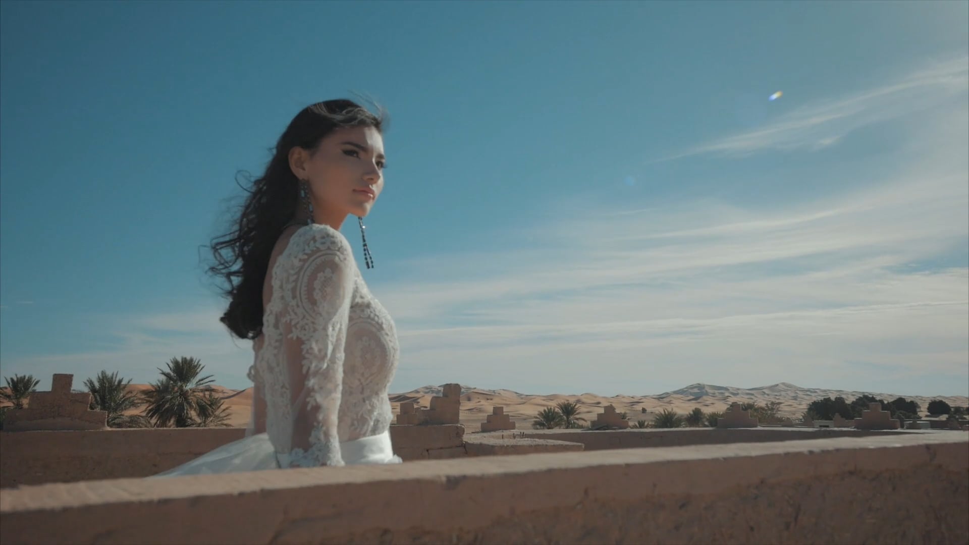Morocco - The mysterious lady in Sahara