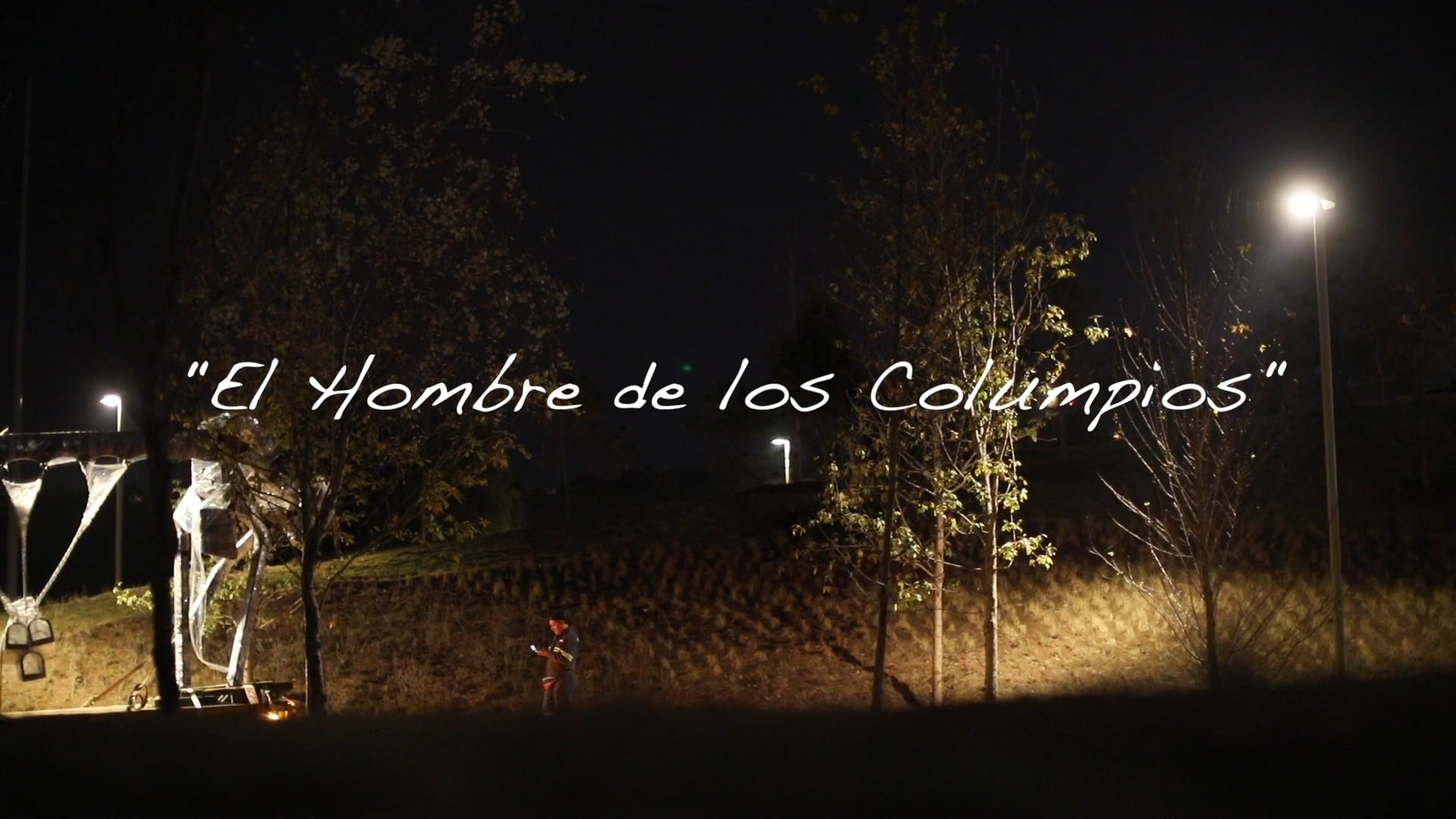 "El Hombre de los Columpios"