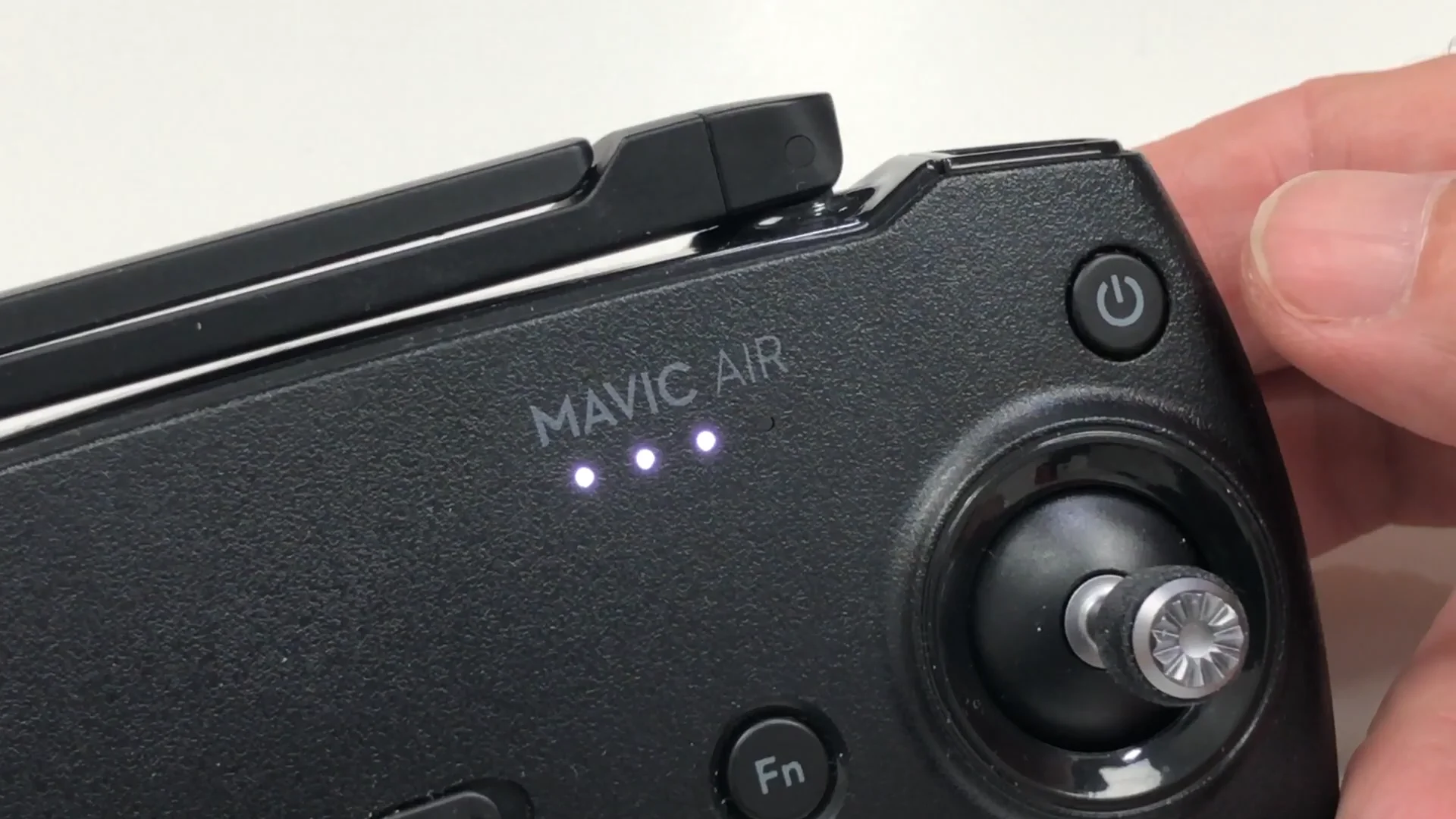 Charging a store mavic air controller