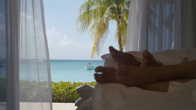 BRITISH AIRWAYS | CAYMAN ISLANDS BAREFOOT