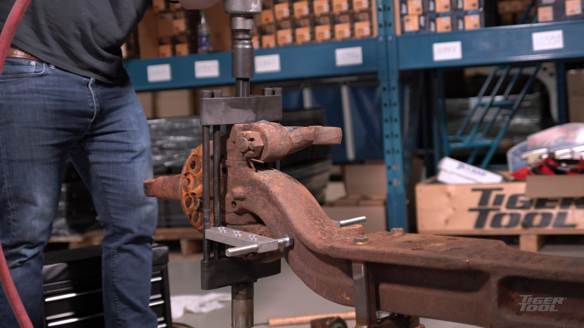 Video of Tiger Tool Heavy Duty King Pin Press