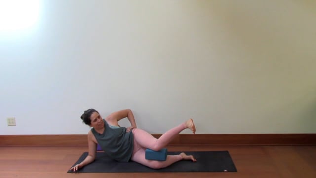 20-Minute Hip Mobility for Squats (Internal Rotation Focus)