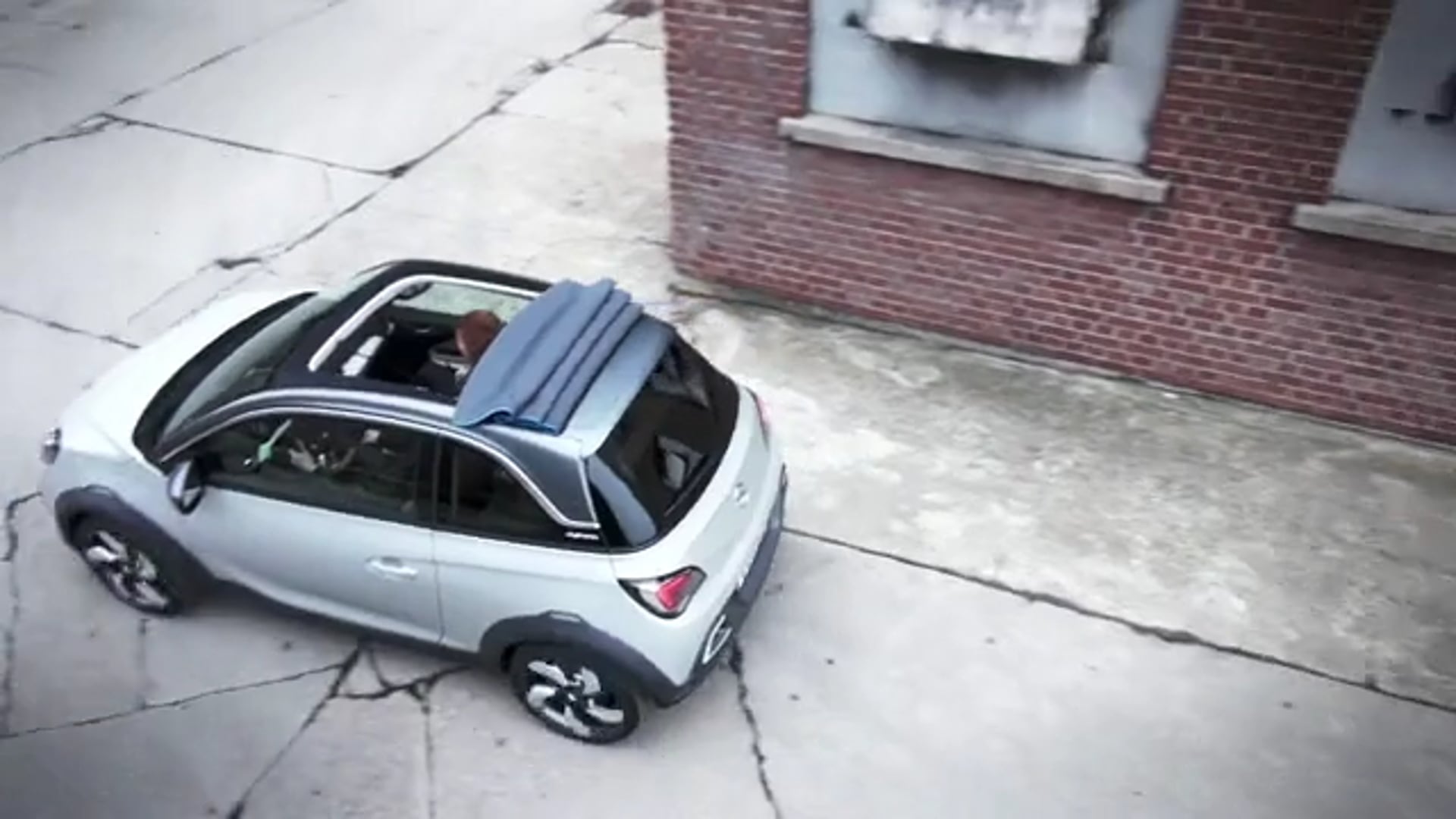 Opel Adam Rock concept add