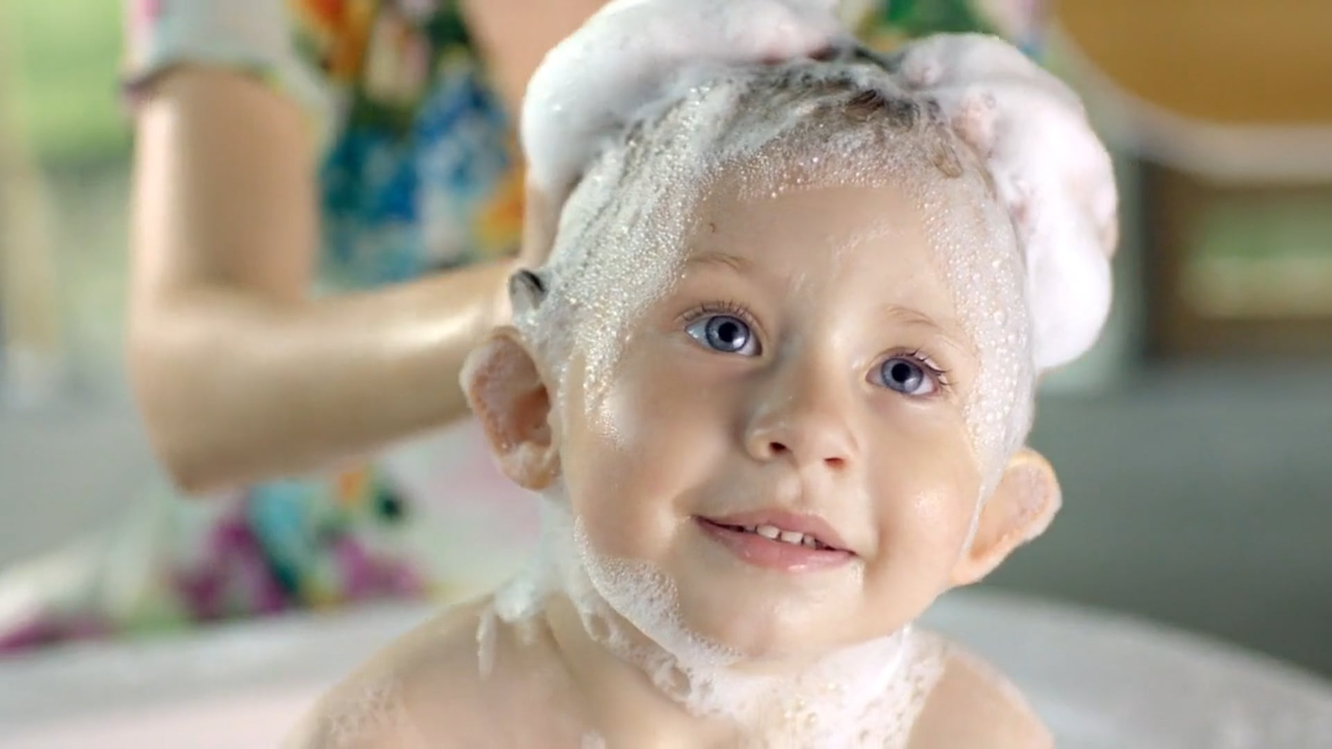Andy Horner DOP- Komili Bebe Shampoo (Turkey)